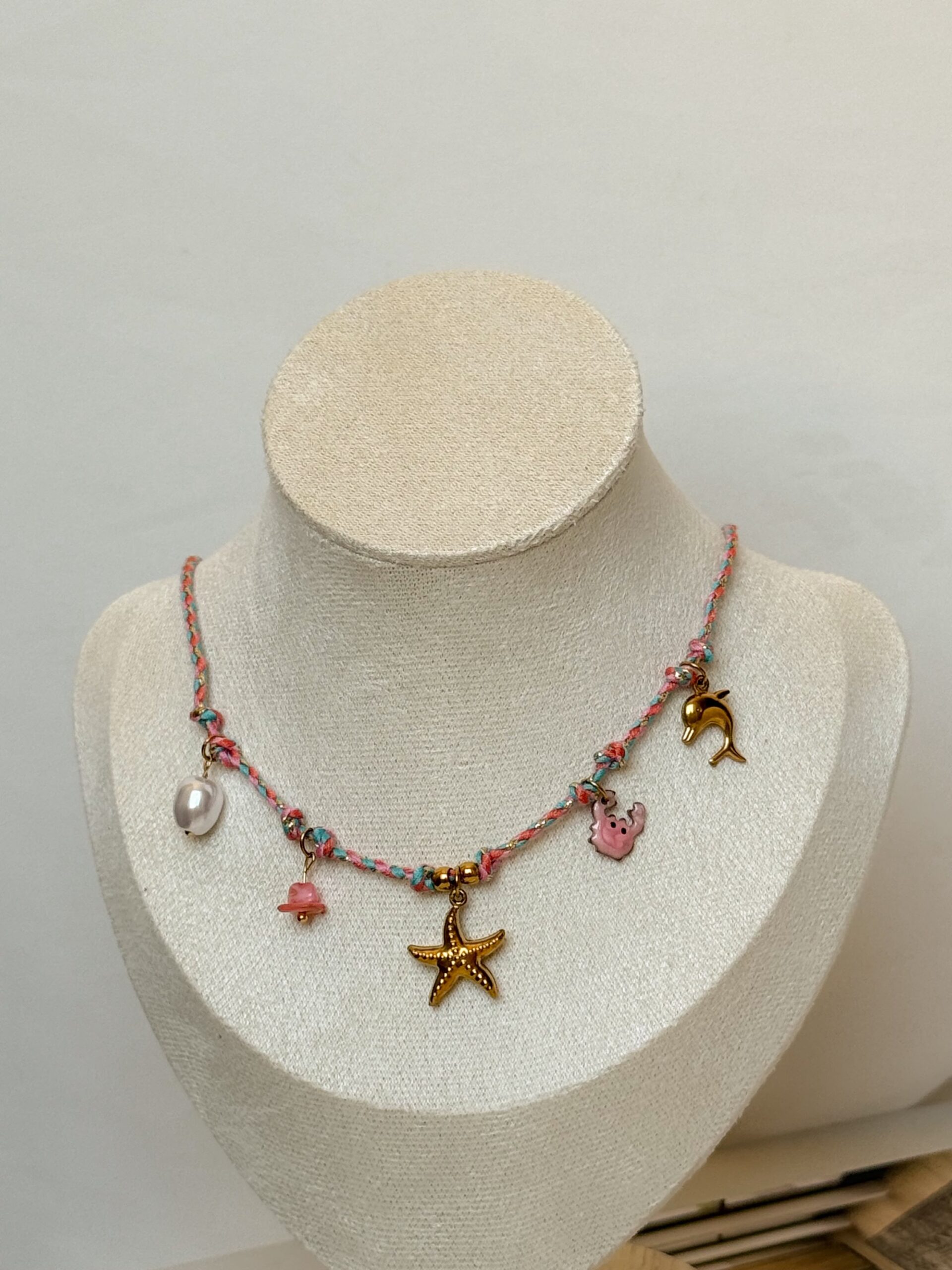 349fac5f-8455-4490-add6-8e2e28f16dd0 Sea Star Necklace - الصورة 1